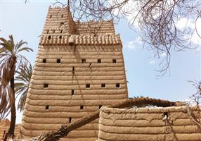 البيوت الطينية في نجران تبرز تاريخ وتراث المنطقة الحضاري 