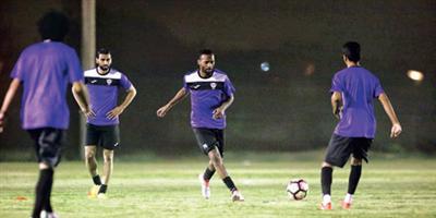 هجر يجري مرانه الرئيسي استعداداً لمواجهة الوطني 