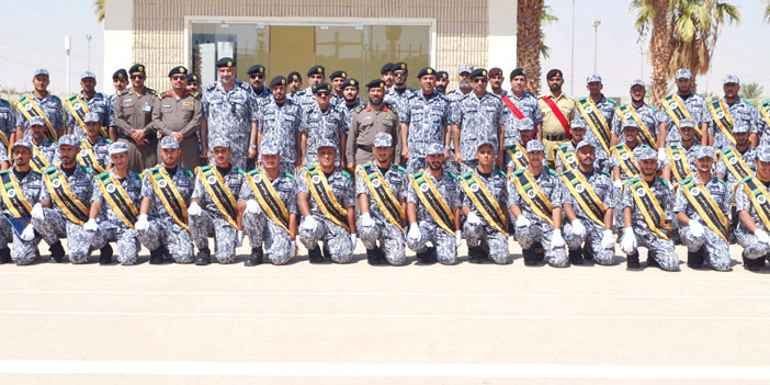 كلية الملك فهد.. ومركز العمليات الوطني يحتفلان بتخريج 200 خريج 