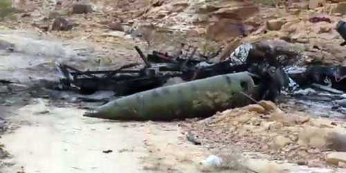 سقوط صاروخ باليستي حوثي بمنطقة غير مأهولة في خميس مشيط 
