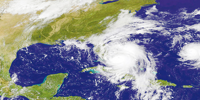  صورة التقطتها ناسا لإعصار ماثيو على المحيط الأطلسي والسواحل الجنوب شرق أمريكية. «الفرنسية»