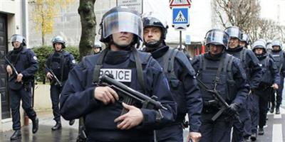 استمرار تظاهرة عناصر الشرطة الغاضبين في فرنسا 
