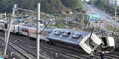 53 قتيلاً في حادث انحراف قطار مسافرين عن سكته في الكاميرون 