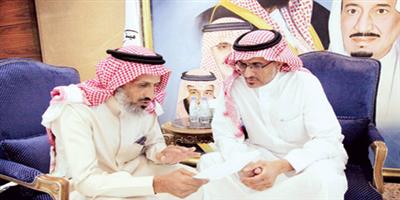 رئيس الهلال الأحمر السعودي يبحث احتياجات الموظفين في اللقاء الشهري 