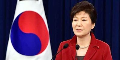 رئيسة كوريا الجنوبية تقبل استقالة كبار مساعديها وسط أزمة 