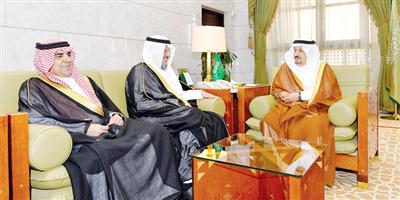 الأمير فيصل بن بندر يشدد على الدور الريادي للإعلام في هذه المرحلة المهمة 