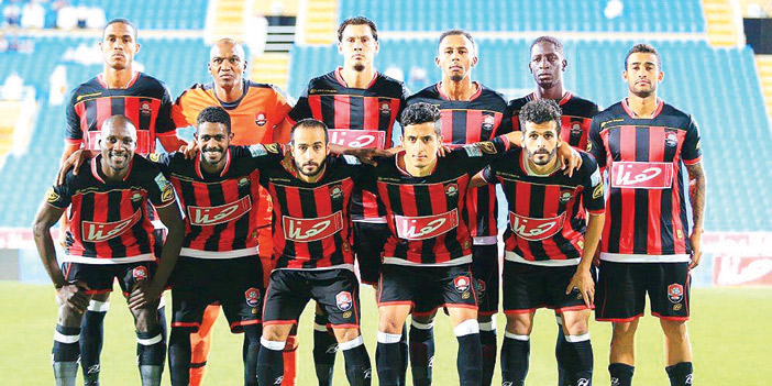  فريق الرائد