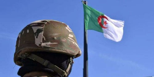 الأمن الجزائري يضبط عنصر يدعم الإرهابيين 