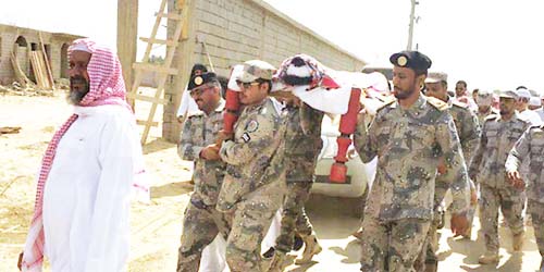  لقطات من أداء الصلاة على الشهيد