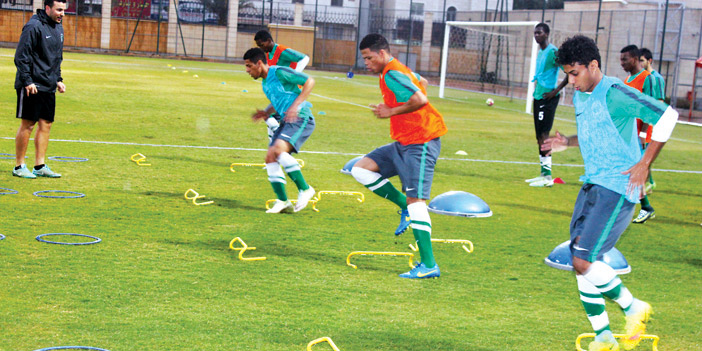  من تدريب منتخب الشباب