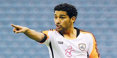 الشباب يفاجئ «أحمد عطيف» بالإبعاد ويطلب إلغاء عقده بالتراضي!! 