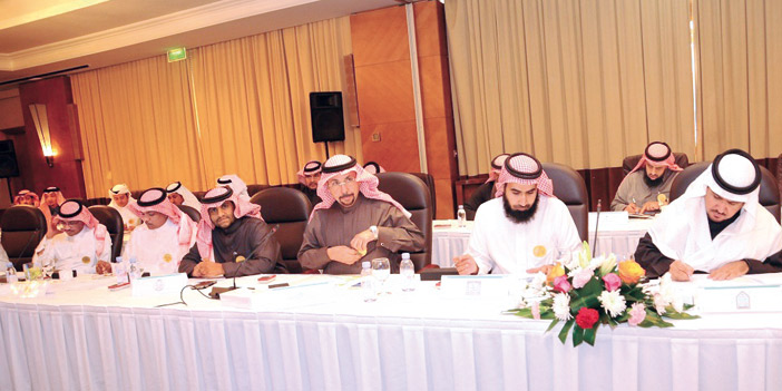  جانب من اجتماع عمداء شؤون الموظفين