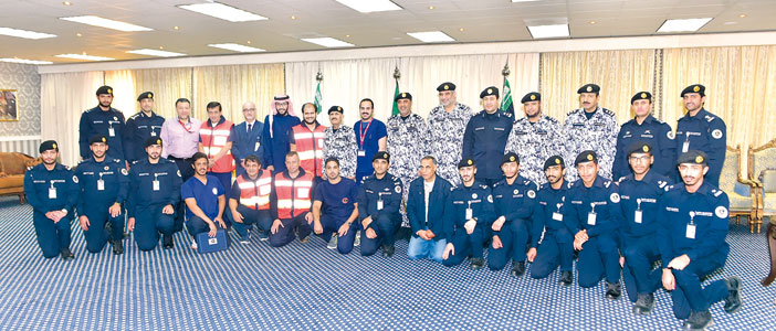 كلية الملك فهد الأمنية بالتعاون مع هيئة الهلال الأحمر تعقد ورشة عمل (للإسعافات الأولية) 