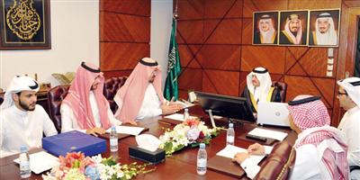 أمير المنطقة الشرقية لوسائل الإعلام: تحرّوا الدقة وراعوا الجوانب الأخلاقية في نشر الأخبار والصور 