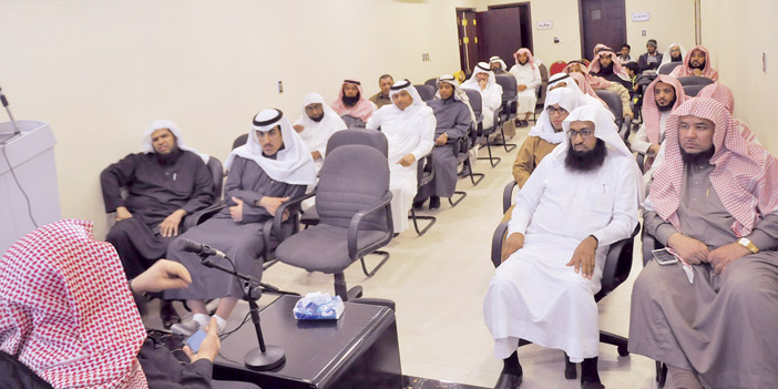 العكاس في ضيافة تعاوني المبرز ويلقي محاضرة 