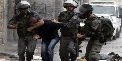 قوات الاحتلال تعتقل 4 فلسطينيين بالضفة الغربية 