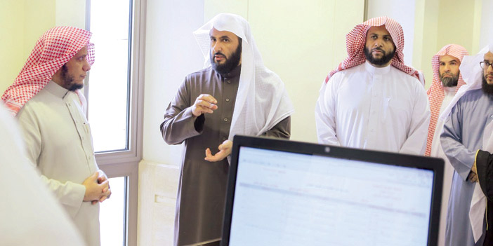  وزير العدل خلال تدشينه مشروع محكمة بلا ورق في الرياض