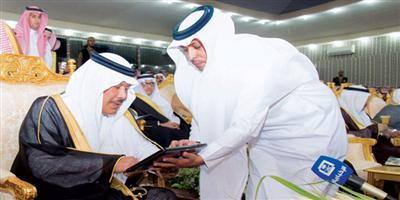 الأمير مشاري بن سعود يدشن فعاليات مهرجان الربيع بالمخواة 