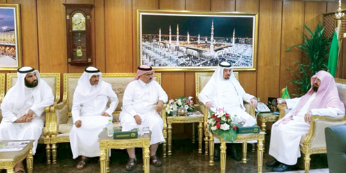  السديس يستقبل مديري مكاتب العمل بمكة