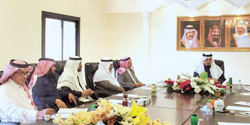  الهزاني يترأس الجلسة