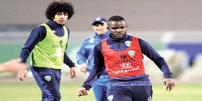الفتح يستأنف تدريباته استعداداً للفيصلي بحضور كبار الداعمين 