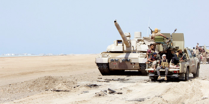  عناصر من الجيش اليمني ينتشرون في مدينة المخا وسط تجدد المعارك