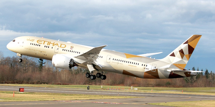 الاتحاد للطيران تضيف رحلة يومية ثالثة لخدمة وجهة الرياض 