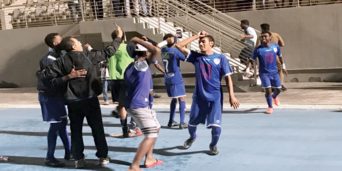  أفراح لاعبي جدة بالفوز والاقتراب من حلم الصعود (الصورة من حساب نادي جدة)