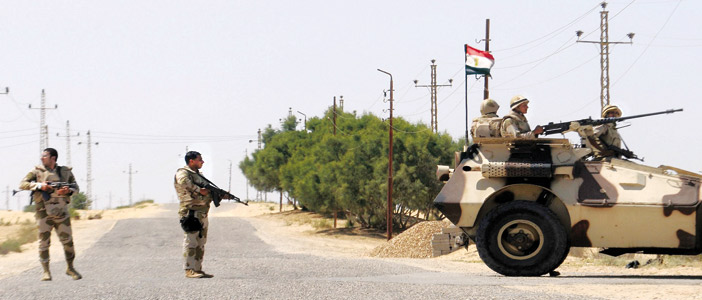  الجيش المصري يتمكن من قتل 6 متطرفين بسيناء