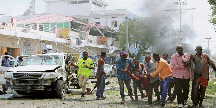  موقع انفجار السيارة الملغومة بالعاصمة الصومالية