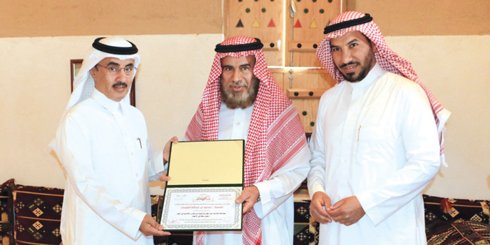  من جولة وكيل وزارة التعليم لمدارس الغاط