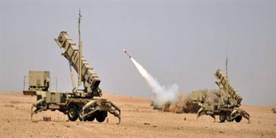 الدفاع الجوي يعترض صاروخًا أطلقته المليشيات الحوثية باتجاه جيزان 