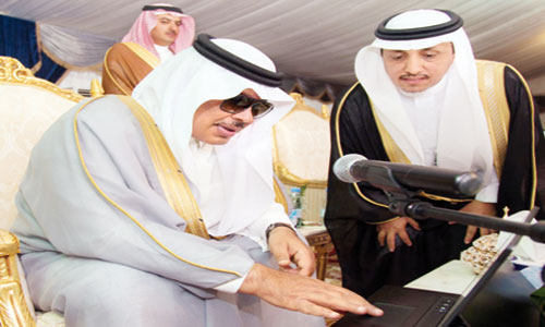  أمير الباحة يدشن مشروعات المياه