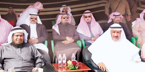  التمياط والجعفر أثناء افتتاح المشروع