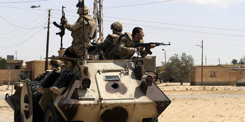 مقتل 15 إرهابياً و10 من الجيش المصري في سيناء 