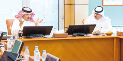 سلطان بن سلمان: سوق عكاظ حدث كبير وأحد أنشطة برنامج خادم الحرمين الشريفين للعناية بالتراث الحضاري 