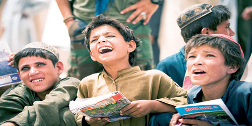أكثر من 400 ألف طفل أفغاني يتركون مدارسهم بسبب الاضطرابات  