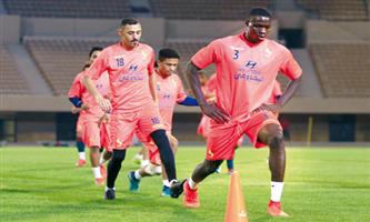 كيتمبالا يفشل في تجربة الاتفاق وكوفي يقترب من العودة 