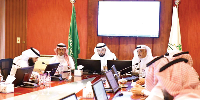  جانب من لقاء مقاولي غرفة القصيم