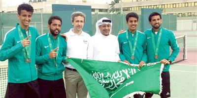 المنتخب السعودي الأول للتنس يتأهل لقروب 3 من كأس ديفيز 
