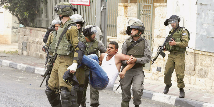  قوات الاحتلال تعتقل شاباً فلسطينياً