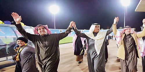  تنفيذي التعاون يدعم القاسم