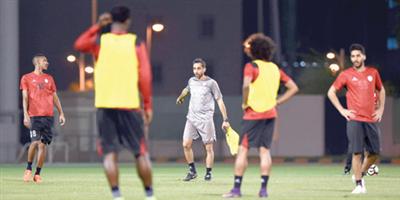 الجابر يبدأ تحضير الشباب للنصر ويستعين بالحشان 