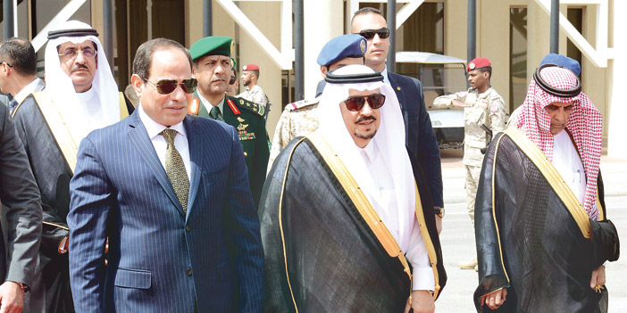 الرئيس المصري يغادر الرياض 