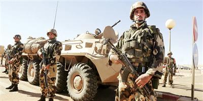 الجيش الجزائري يكشف 13 مخبأ للإرهابيين 