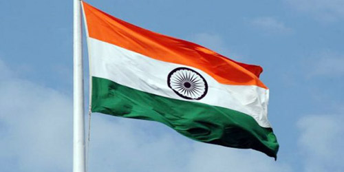 وزير هندي يقدم «عصا» للعرائس لاستخدامها ضد أزواجهن 