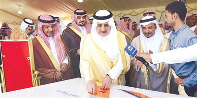 الأمير فهد بن سلطان يدشن ويؤسس مشروعات تنموية بمحافظة أملج بقيمة مليار و750 مليوناً 