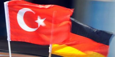 أنقرة تندد بمنح ألمانيا اللجوء إلى عسكريين أتراك 
