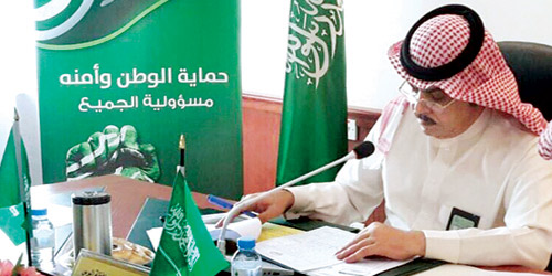  محافظ الرس في اجتماع المجلس المحلي