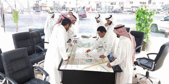  إقبال كثيف لتسجيل الدخول في المزاد